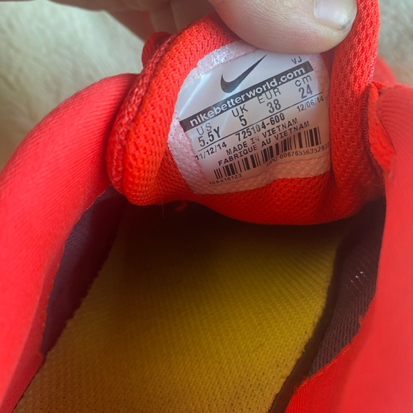 Nike free 5.0 running shoes youth size 5 - Picture 6 of 6